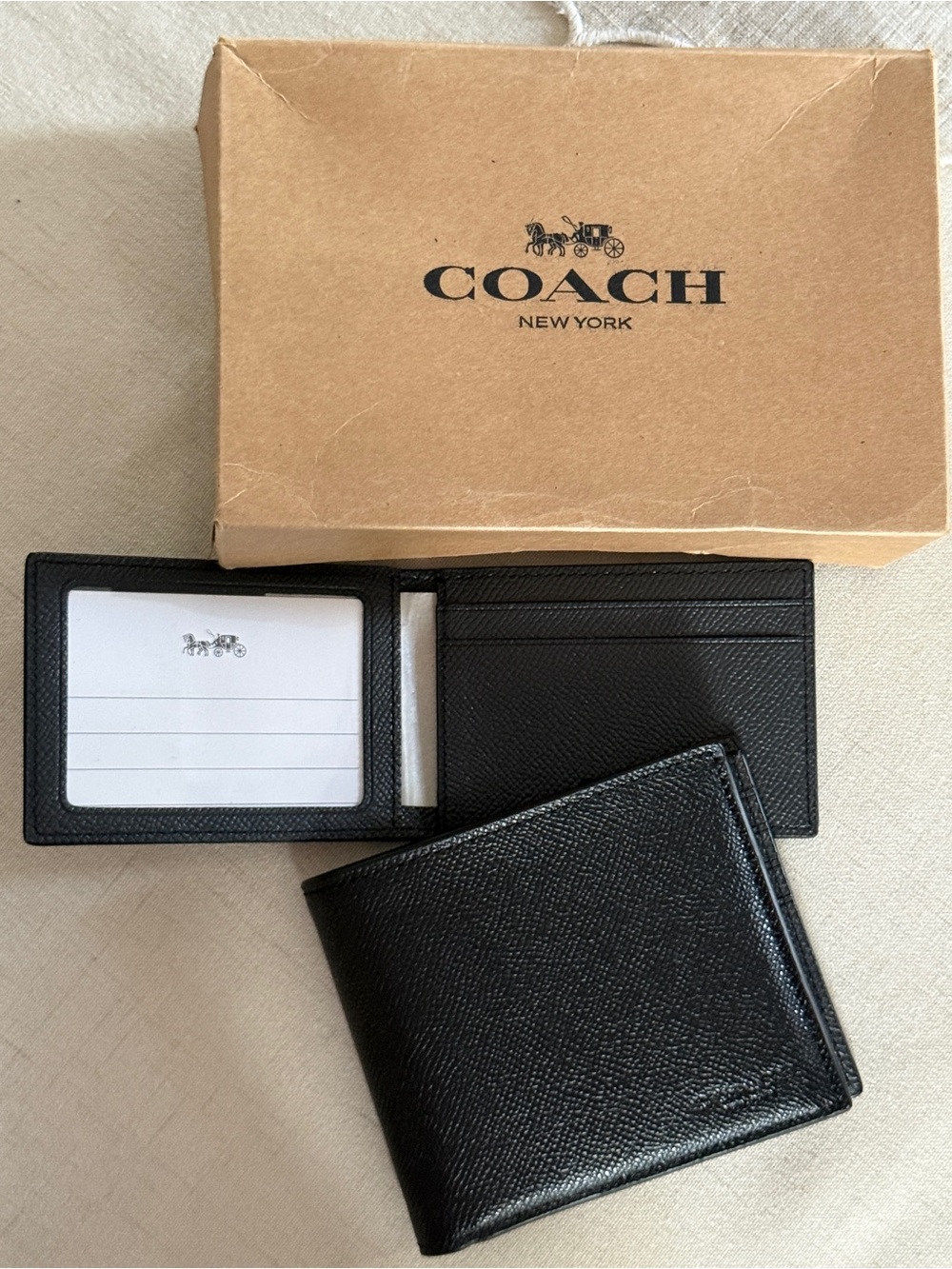 Coach Black Textured Leather Bi-Fold Card & Key Holder - Picture 5 of 10